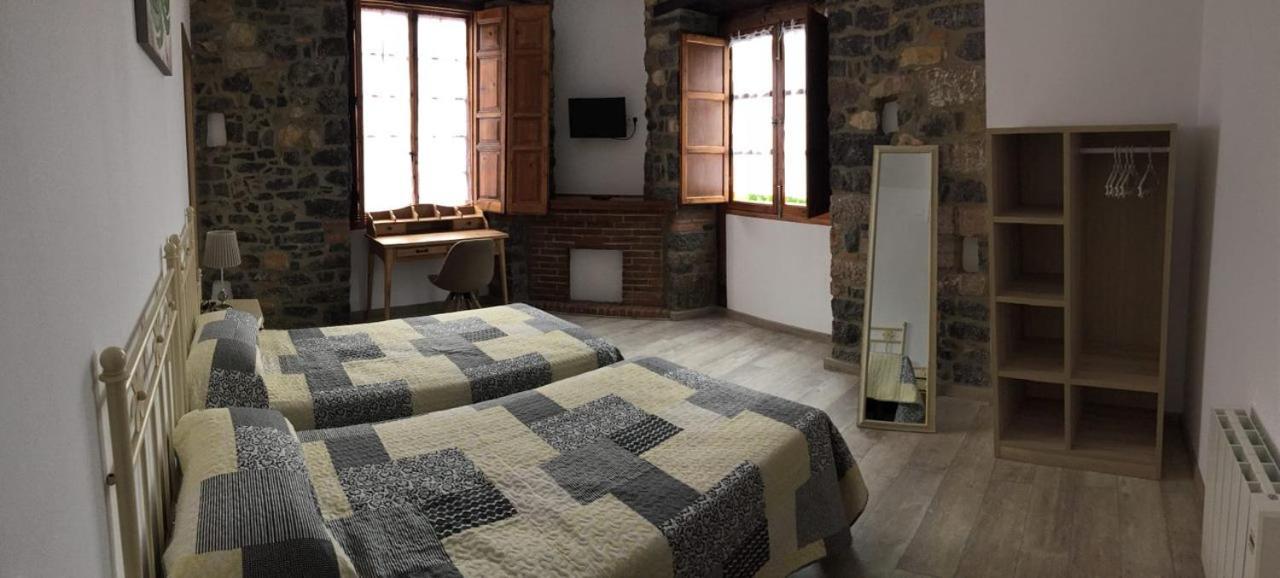Pension San Pelayo 10 Onís 外观 照片